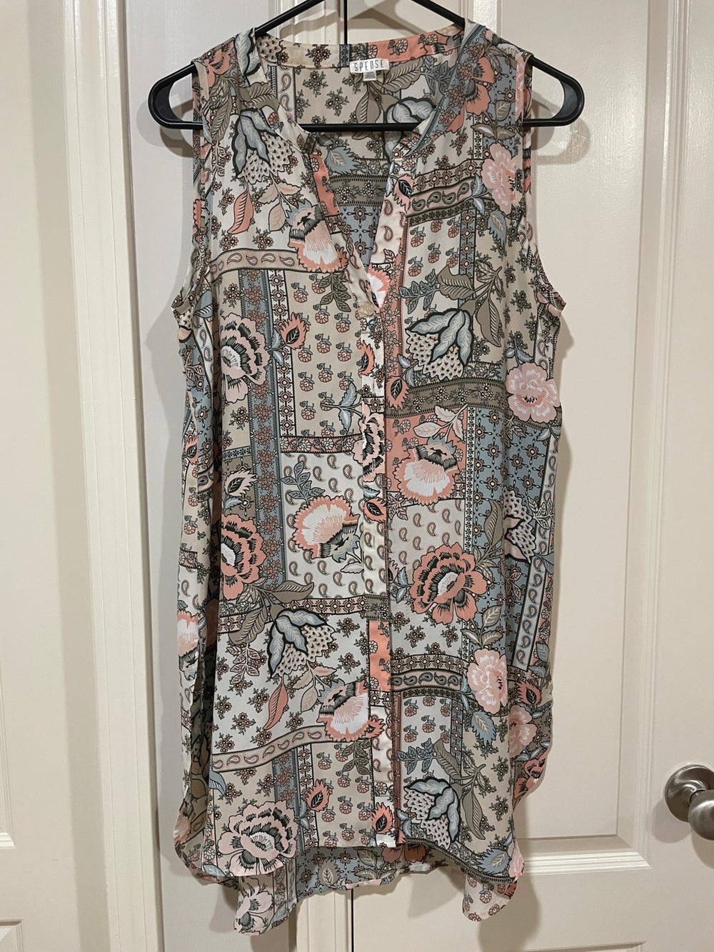 Spense  Sleeveless Floral Patchwork Blouse in Blush & Sage